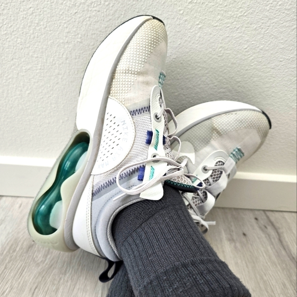 Nike | Air Max GS 'Photon Dust Clear Emerald' sporty sneakers | WMS 7.5